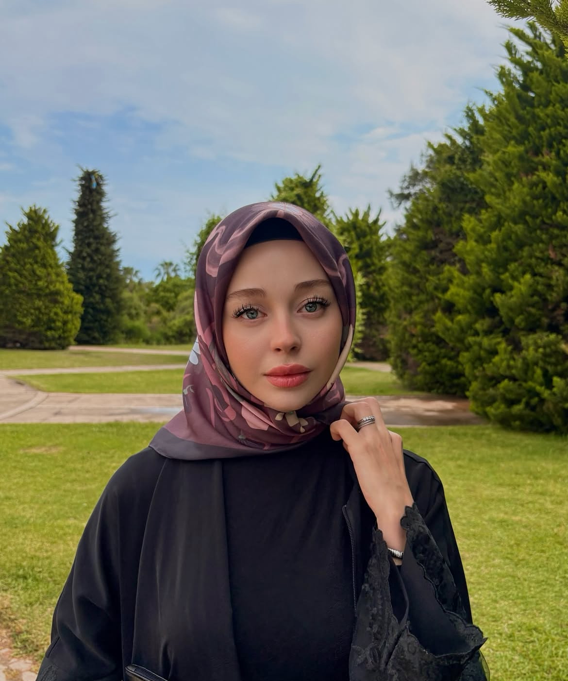 Bozüyük İleri Görüşlü Kadın Escort Bayan Duygu